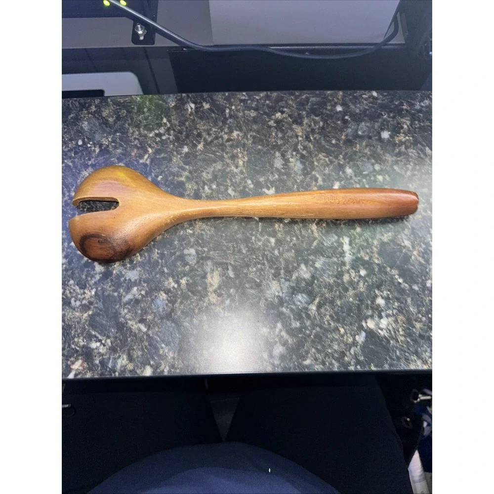 1 Gorgeous Thick  Wooden Salad Servers Kitchen Utensils Fork Style Spoon